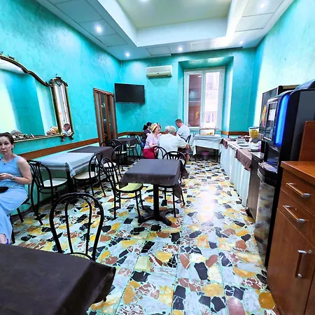 Hotel Ferrari-3
